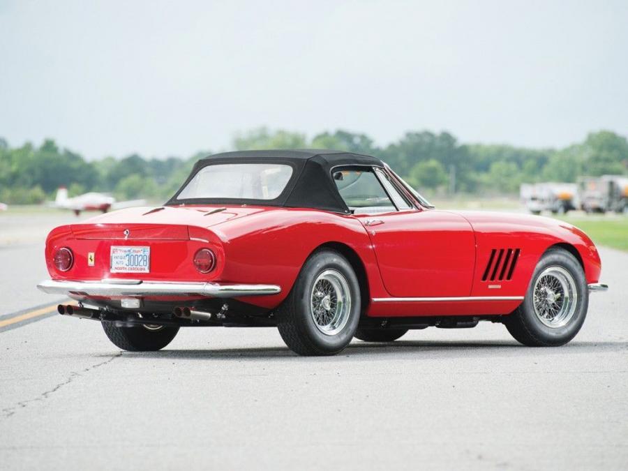  Ferrari 275 GTB/4 NART Spyder 1967 года  (фото 32 из 69)